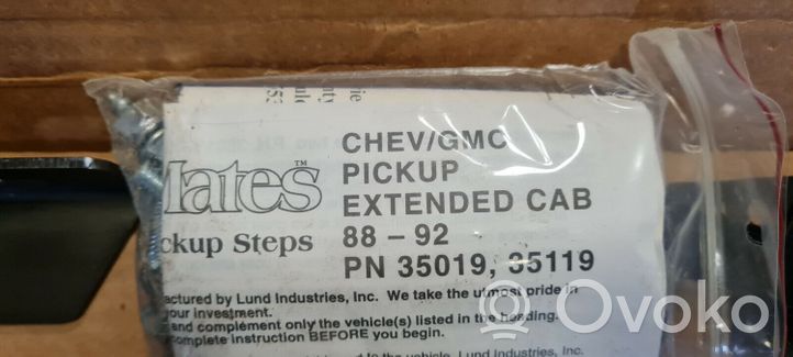 Chevrolet Chevy Van Autres éléments de garniture marchepied 35019
