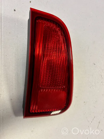 Lincoln Navigator Lampa tylna 2L7X-13404-B