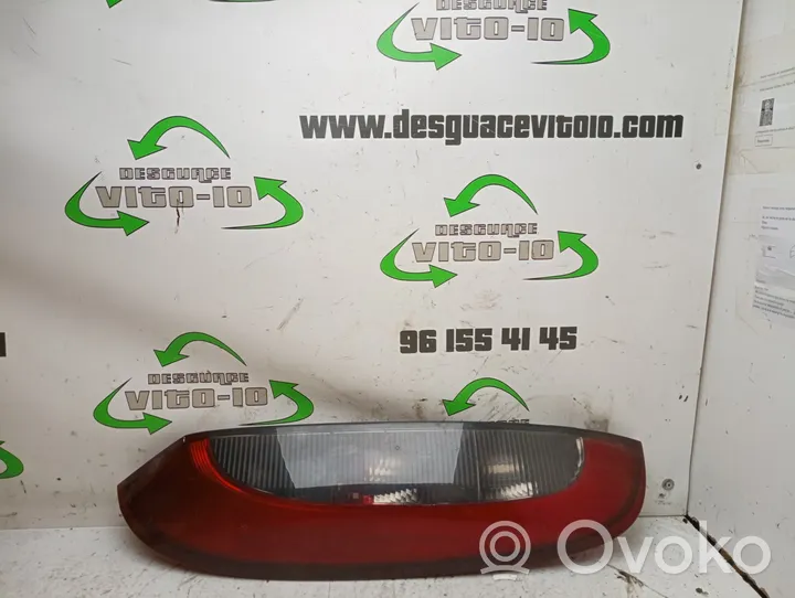 Opel Corsa C Lampa tylna 