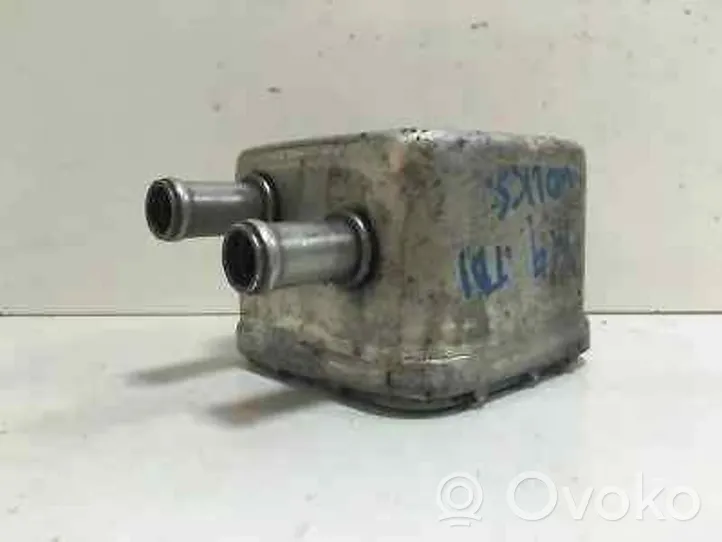 Audi A4 S4 B5 8D Radiateur d'huile moteur 028117021C