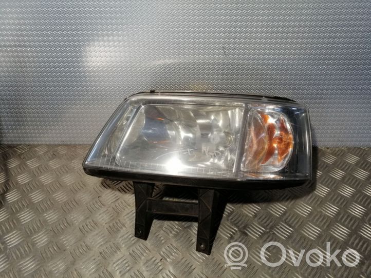 Volkswagen Transporter - Caravelle T5 Lampa przednia 0301191301