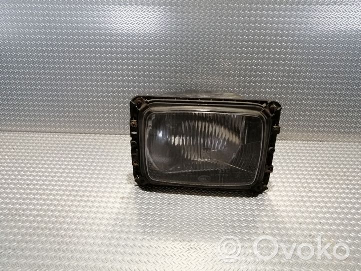 Mercedes-Benz 207 310 Lampa przednia 1AE003440611