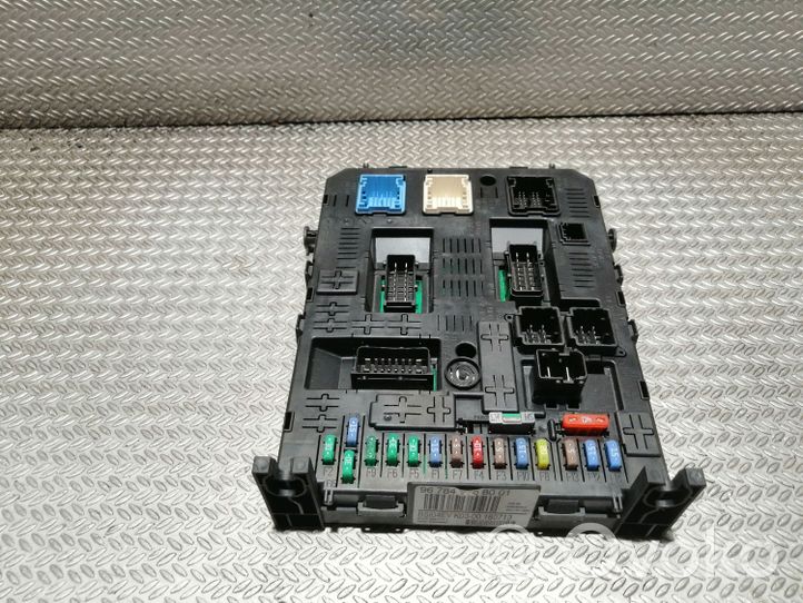 Citroen Berlingo Komputer / Sterownik ECU i komplet kluczy 0281030546