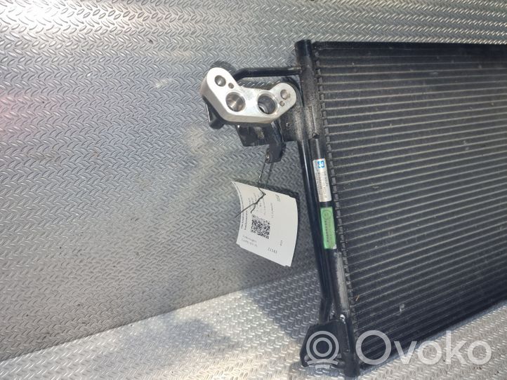 Volkswagen Caddy Radiateur condenseur de climatisation 1K0820411