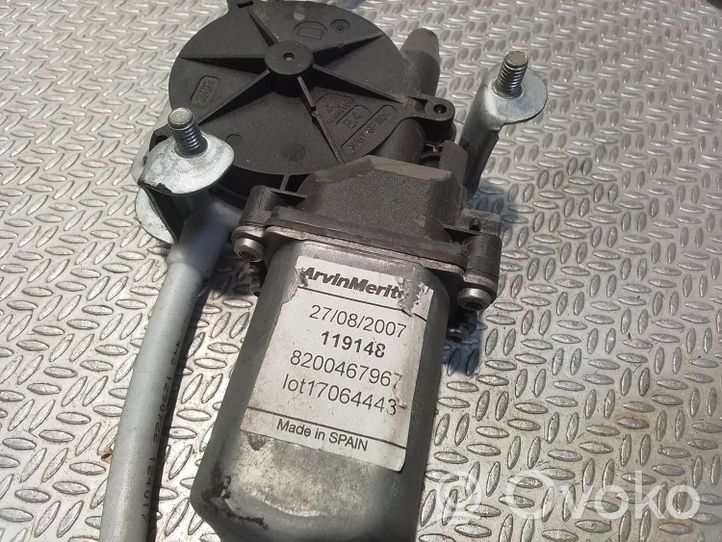 Nissan Interstar Alzacristalli della portiera anteriore con motorino 8200467967