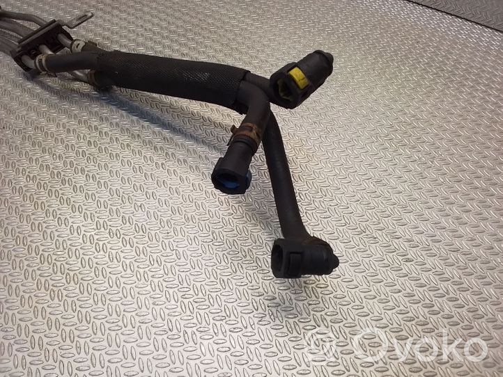 Volkswagen Crafter Linea/tubo/manicotto combustibile 2E0130308K
