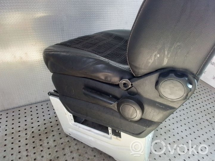 Volkswagen Crafter Front driver seat 