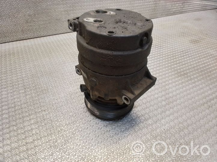 Opel Vivaro Kompresor / Sprężarka klimatyzacji A/C 8200979500
