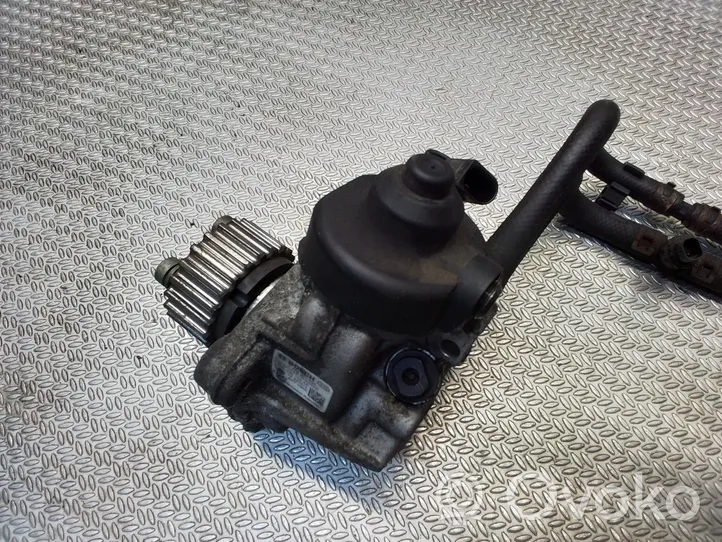 Volkswagen Crafter Fuel injection high pressure pump 0445010533