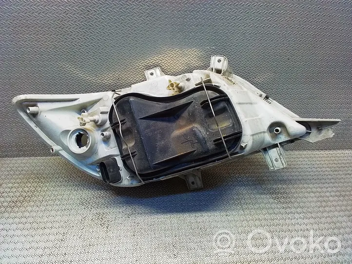 Mercedes-Benz Sprinter W901 W902 W903 W904 Lampa przednia 15053100