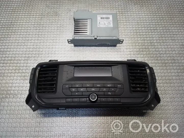 Toyota Proace Monitori/näyttö/pieni näyttö 9813759880