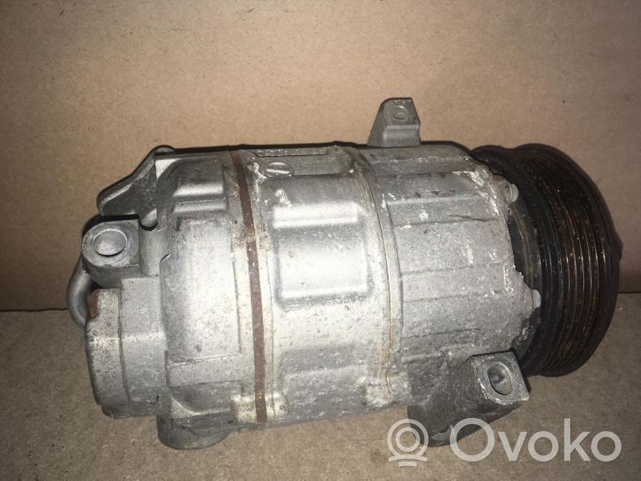 Nissan Qashqai+2 Ilmastointilaitteen kompressorin pumppu (A/C) MR20