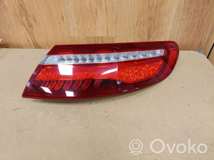 Mercedes-Benz E W238 Lampa tylna A2389067001