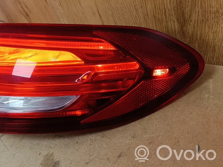 Mercedes-Benz C AMG W205 Rear/tail lights A2059066600