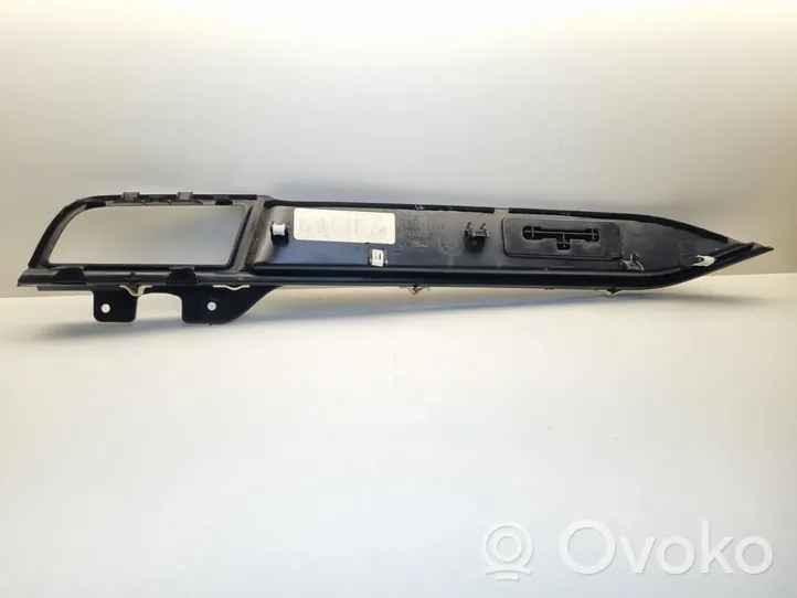 Ford Mustang VI Dashboard glove box trim FR3B63044B88