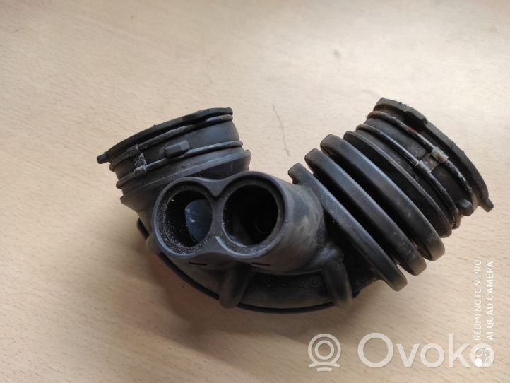 Hyundai i10 Tube d'admission d'air 28140B9200