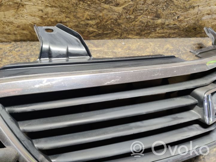 Honda Odyssey Maskownica / Grill / Atrapa górna chłodnicy 71121S0X