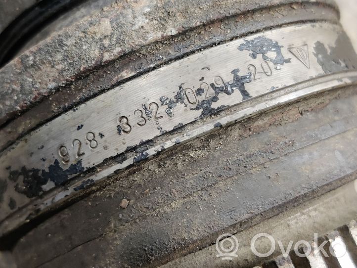 Porsche 928 Arbre d'entraînement arrière 92833202920