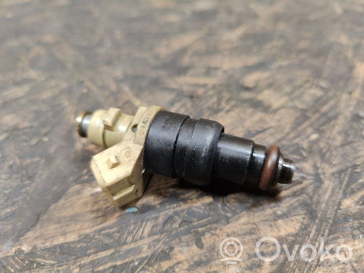 Mercedes-Benz SL R107 Injecteur de carburant 0000788323