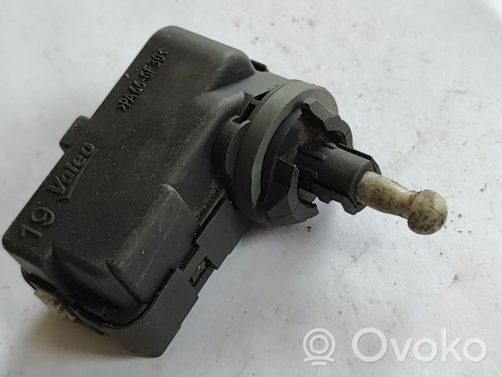 Audi A4 S4 B6 8E 8H Moteur de réglage du niveau des phares 5P0941295