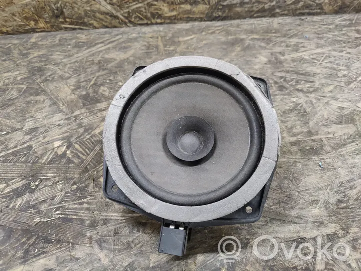 Hyundai Tucson LM Front door speaker 