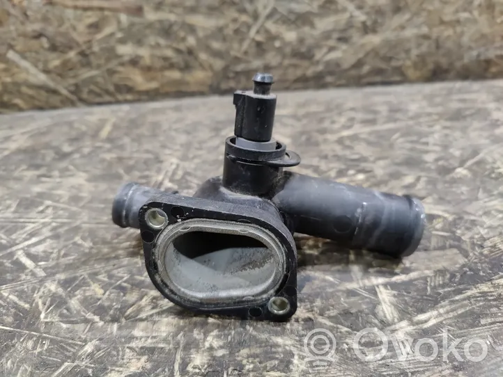 Volkswagen Caddy Thermostat / Thermostatgehäuse 06A121133