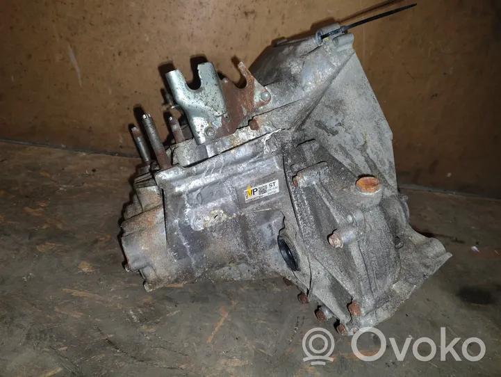 Mazda 2 Manual 5 speed gearbox F6T30