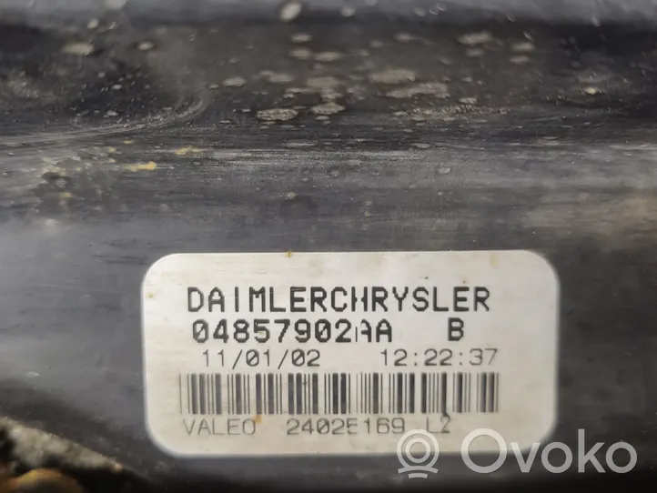 Chrysler Voyager Tringlerie et moteur d'essuie-glace avant 04857902AA
