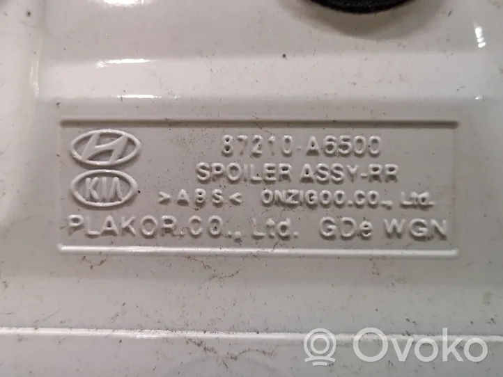 Hyundai i30 Spoiler tylnej szyby klapy bagażnika 87210A6500