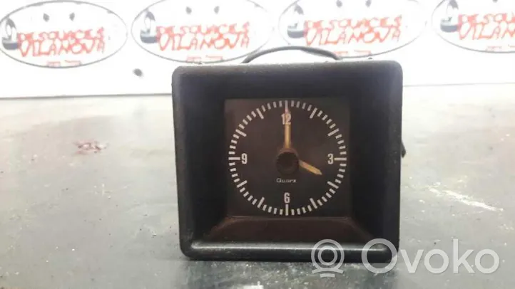 Opel Kadett E Horloge 