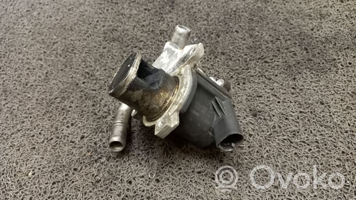 Renault Fluence EGR valve H8200836385