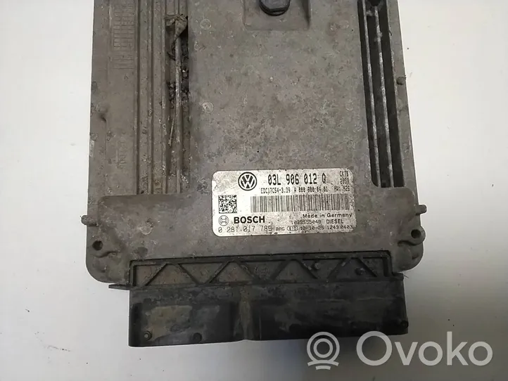 Volkswagen Crafter Komputer / Sterownik ECU i komplet kluczy 03L906012Q