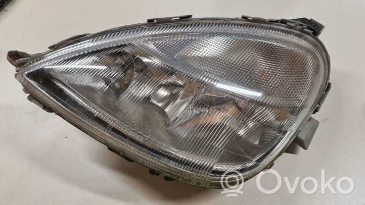 Mercedes-Benz A W168 Phare frontale C301152211