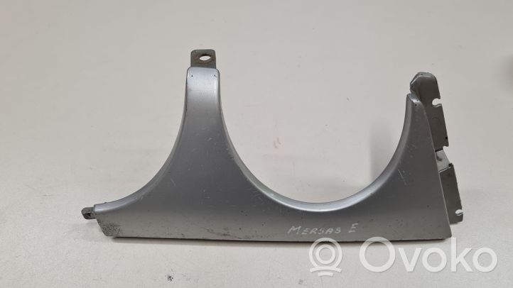 Mercedes-Benz E W210 Rivestimento sotto il faro/fanale 2108200212