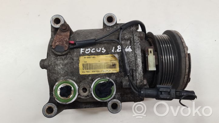 Ford Focus Ilmastointilaitteen kompressorin pumppu (A/C) YS4H19D629AA