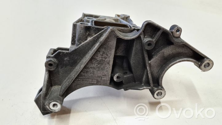 Audi A6 Allroad C6 Support de pompe de direction assistée 059145169