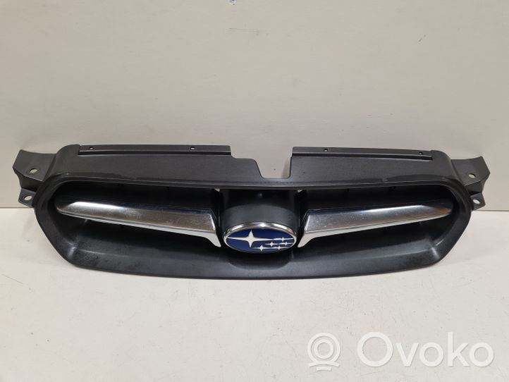 Subaru Legacy Grille calandre supérieure de pare-chocs avant 