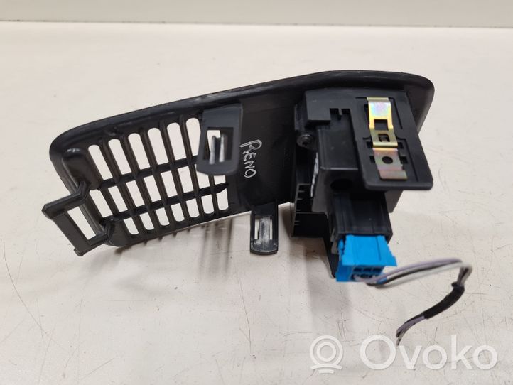 Renault Vel Satis Sound control switch 8200002435