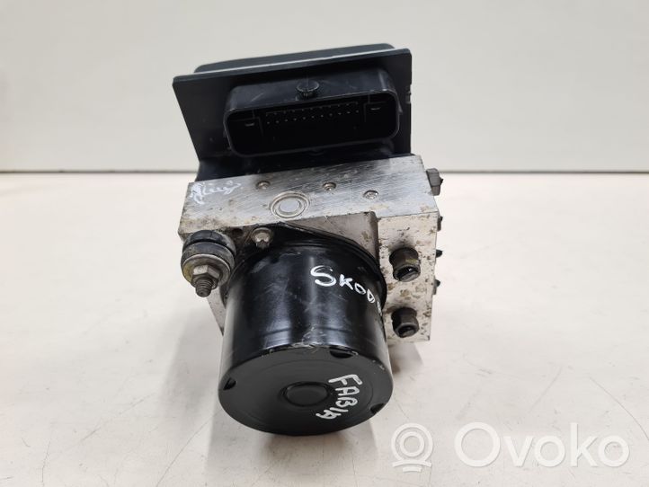 Skoda Fabia Mk2 (5J) ABS Pump 0265239059