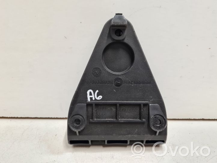 Audi A6 S6 C5 4B Varoituskolmion kannake 4B5860285D