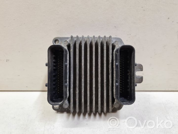 Opel Zafira A Unité de commande, module ECU de moteur 16250009