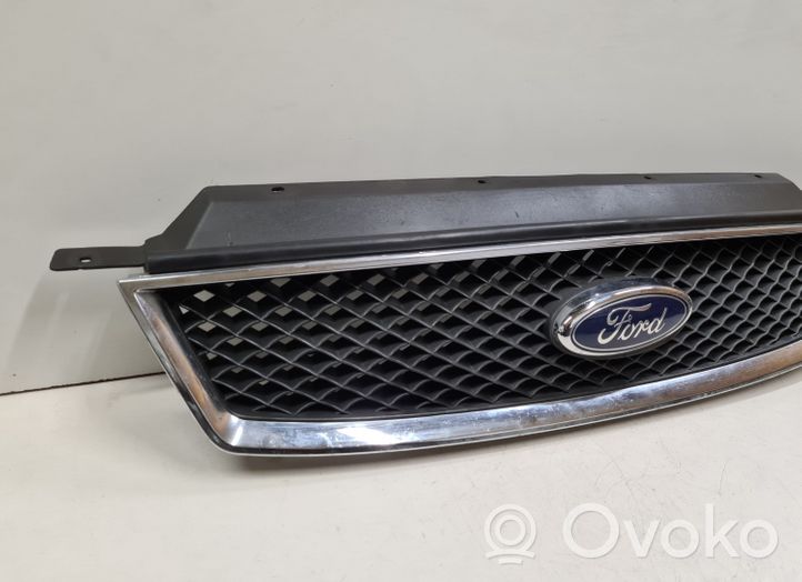 Ford Focus C-MAX Maskownica / Grill / Atrapa górna chłodnicy 3M51R8138