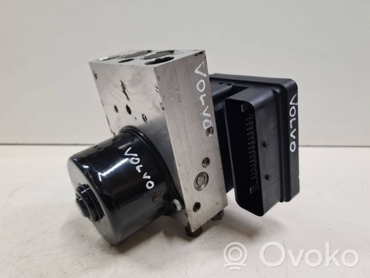 Volvo V70 Pompe ABS 8671224