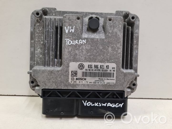 Volkswagen Touran I Calculateur moteur ECU 03G906021ND