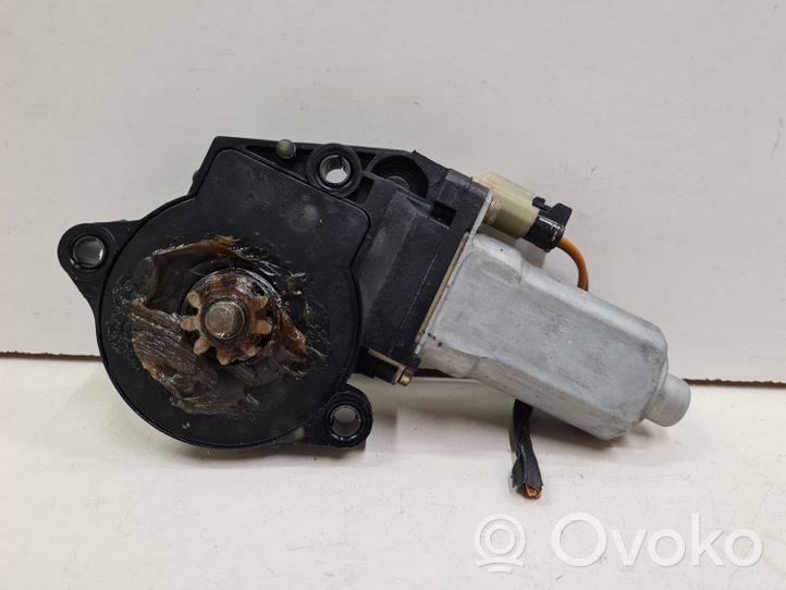 Hyundai Elantra Moteur de lève-vitre de porte avant 824702D062