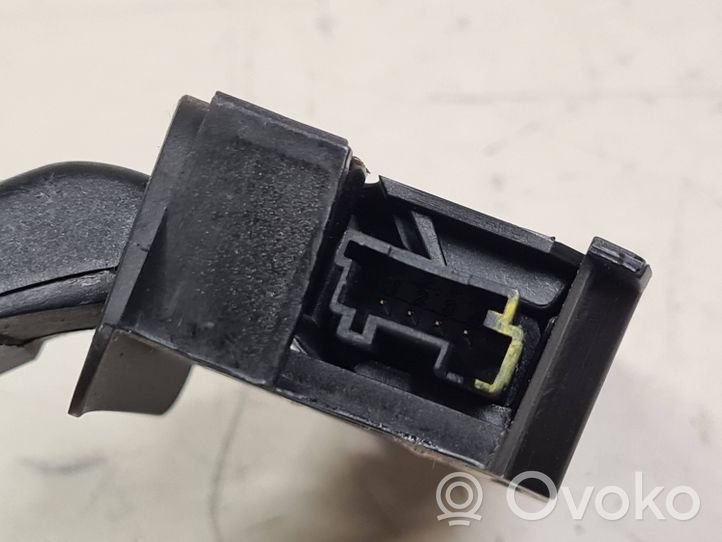 Citroen C4 Grand Picasso Ohjauspyörän painikkeet/kytkimet 96481641XT