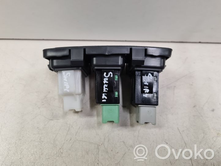 Suzuki Swift A set of switches R23424