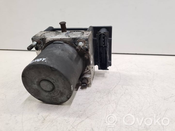 Toyota Previa (XR30, XR40) II Pompa ABS 0265231429