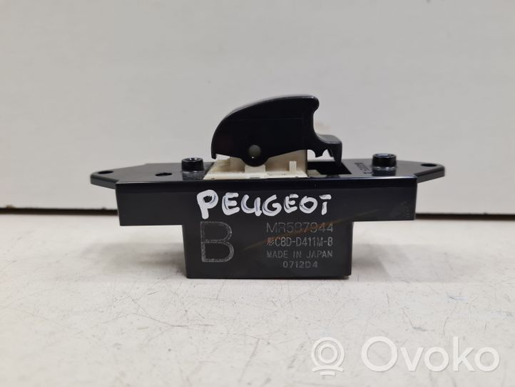 Peugeot iOn Przyciski szyb MR587944