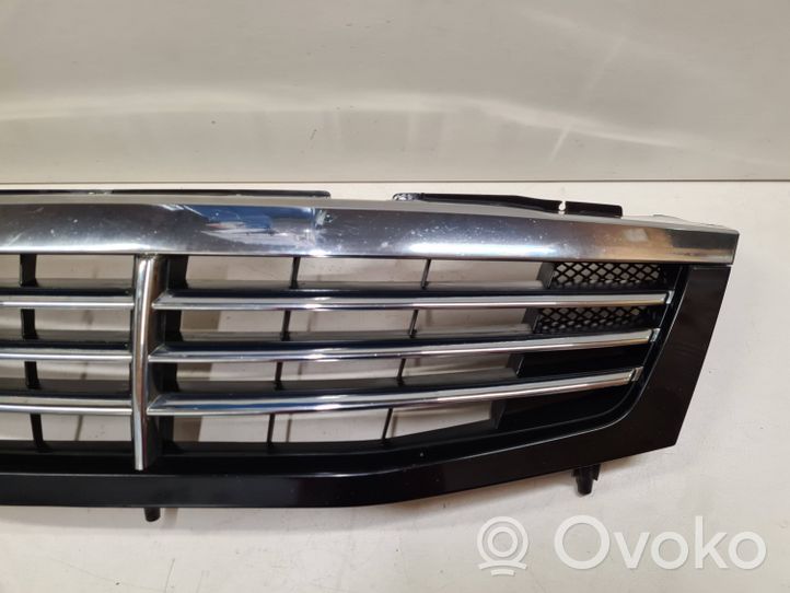 SsangYong Rexton Maskownica / Grill / Atrapa górna chłodnicy 7946308000